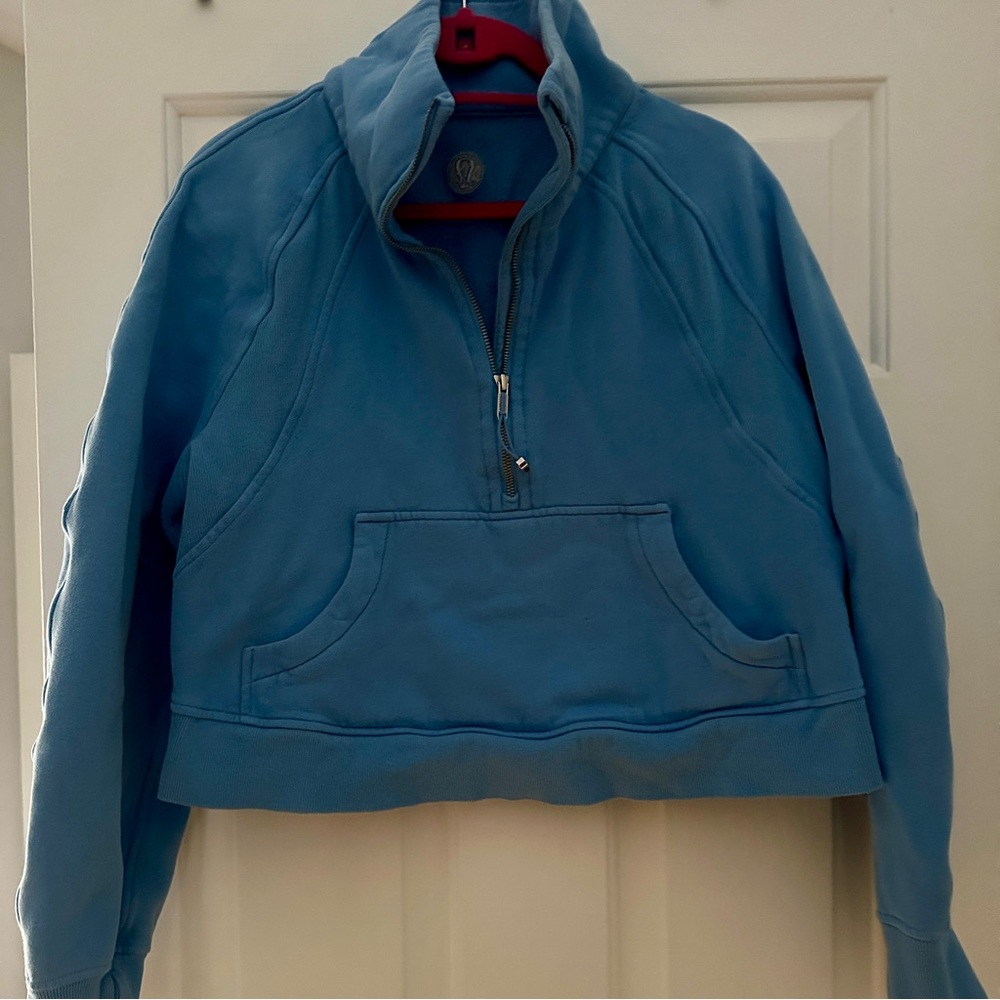 Lululemon M/L scuba light Blue Quarter-Zip Pullover